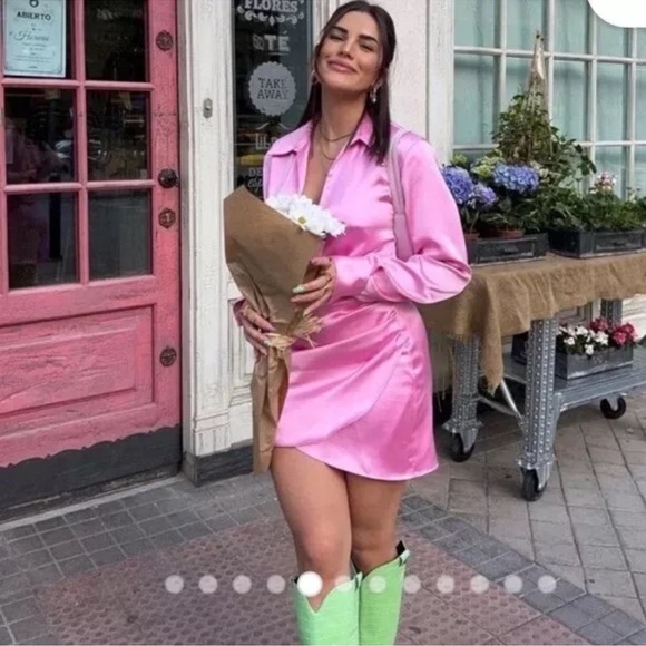 ZARA BLOGGER FAVORITE light pink Barbie satin long sleeve mini dress collar M - Picture 1 of 13